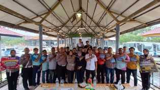 Tim Cooling System Ditlantas Polda Riau Gelar Kampanye Keselamatan di Terminal Bandar Raya Payung Sekaki Pekanbaru