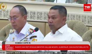 Gubernur Riau Keluhkan Defisit Rp3 Triliun dan Ketimpangan Dana Transfer Pusat