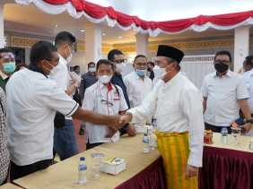 Gubri Rakor Bersama Pengusaha dan Petani Sawit di Riau