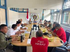 Bahas Kerjasama Publikasi, Diskominfotik Silaturahmi ke PWI Bengkalis 