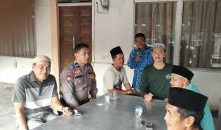 Polsek Batang Tuaka Silaturahmi Kamtibmas di Desa Sungai Luar Demi Pilkada Damai 2024