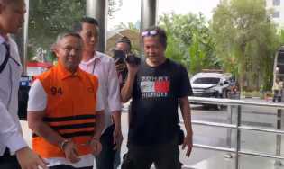 Masa Penahanan Pertama Gubri Nonaktif Telah Berakhir, KPK Tak Kunjung Beri Keterangan