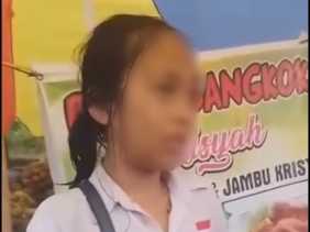 Bocah SD di Pekanbaru Jualan Bantu Ibu, Malah Dijambret di Depan Alfamart