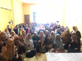 Prioritaskan Pemberdayaan Perempuan, Ida Yulita Buka Pelatihan UMKM di Pekanbaru