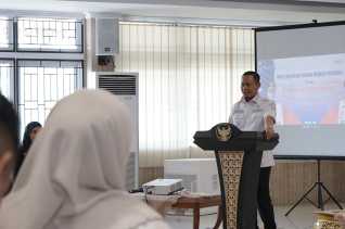 Wako Agung Minta Diskes dan Camat Kolaborasi Tangani HIV-AIDS