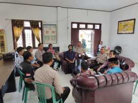 Kapolsek Enok Sosialisasi Pemilu Damai di Kantor Lurah