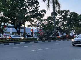 Pak Ogah Picu Kemacetan Panjang, Masyarakat Pertanyakan Pengawasan Dishub