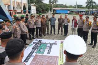 Apel Persiapan Pengamanan Kampanye Akbar Paslon Nomor 03 di Rokan Hulu Berlangsung Lancar