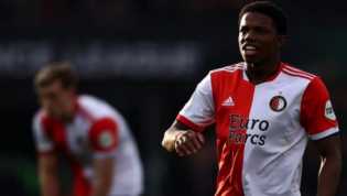 Siapa Tyrell Malacia ? Bikin Man United Nekat Tawar Lebih Tinggi dari Lyon