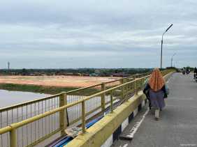 Pemilik Kabel di Jembatan Siak 1 Diberi Tenggat Waktu Hingga Besok