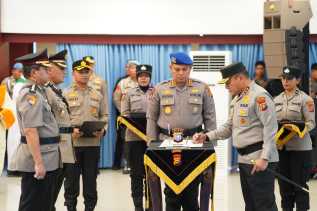 Irjen Herry Heryawan Lantik Pejabat Baru Polda Riau, Ini Nama-namanya
