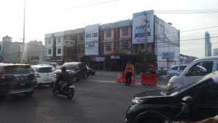 U-Turn di Depan Masjid Raudhatul Jannah Tuanku Tambusai Pekanbaru Kembali Dibuka