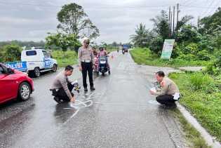 Remaja Tewas dalam Kecelakaan Maut di Jalan Pekanbaru - Bangkinang