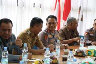 Kapolres Kuansing Gelar Deklarasi 3 Pilar untuk Cooling System Pilkada Damai 2024