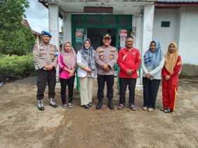 Kapolsek Teluk Belengkong Cek Kesiapan Pustu Sambut Pemilu Damai 2024