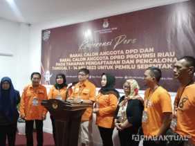 Jadi Penutup, Partai Buruh Serahkan Berkas Bacaleg ke KPU Riau