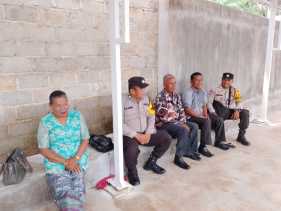 Bhabinkamtibmas Polsek Rimba Melintang Imbau Warga Cegah Kampanye Hitam Jelang Debat Pilkada Rokan Hilir