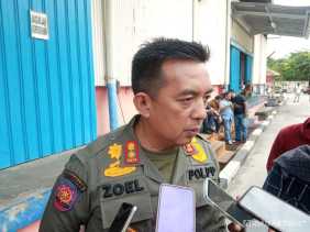 Penertiban Bangunan Ilegal di Subrantas Berlangsung, Satpol PP Pekanbaru Gandeng Tim Yustisi Lakukan Pembongkaran