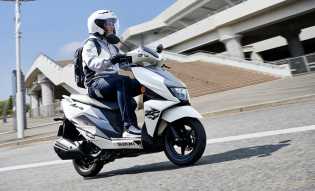 Suzuki Avenis 125, Pilihan Skutik Hemat BBM untuk Mobilitas Harian