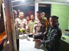 Binmas Polres Rohul Berikan Sarana Kontak dan Sosialisasikan Pemilu Damai