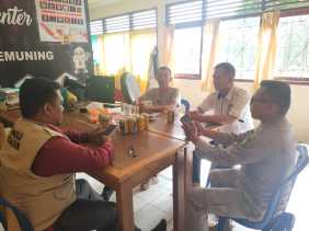 Polsek Kemuning Ajak Penyelenggara Pilkada Jaga Stabilitas Keamanan