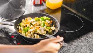 PLN Batalkan Program Kompor Listrik