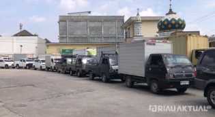 Bukan Pengurangan Kuota, Pertamina Buka Suara Soal Pemicu Antrean Panjang Kendaraan di SPBU