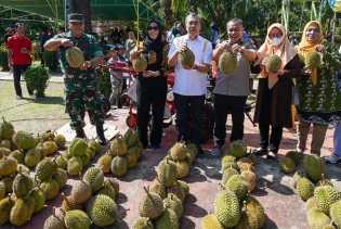 Gebyar Makan Durian Bantan, Gubri Dijamu Wabup Bengkalis