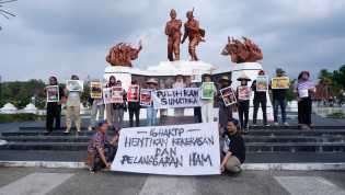 Orang Muda Riau Gelar Aksi HAM & 16 HAKTP, Serukan Henti Pembungkaman dan Kekerasan terhadap Perempuan