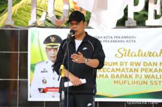 RT/RW Jadi Ujung Tombak, Pj Walikota Pekanbaru Ajak Dukung Program Pemko
