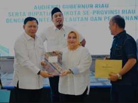 Bupati Bengkalis Temui Wamen KKP, Dorong Budidaya Udang dan Perlindungan Nelayan