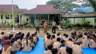 Polisi ke Milenial :Jangan Rusak Kampung Kita dengan Menerima Suap dari Paslon