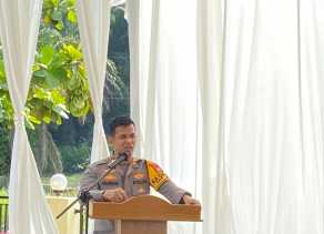 AKBP Fahrian ke Bhayangkari: Jadikan Rumah Tempat yang Nyaman untuk Suami