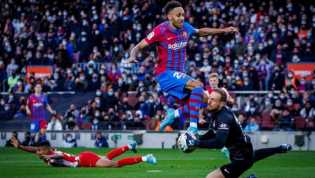 Barcelona vs Atletico: Dani Alves Cetak Gol dan Dikartu Merah, Blaugrana Tetap Menang Telak