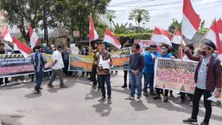 Massa SAPMA IPK Riau Bersama Masyarakat Kabupaten Siak Tuntut Keadilan Atas Dugaan Mafia Tanah