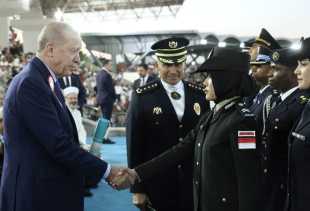 Inspiratif! Briptu Putri, Polwan Riau Lulusan Terbaik Akademi Kepolisian Turki 2025