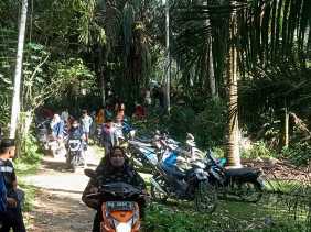 Usai Lebaran, Pengunjung TPU Air Gemuruh Membludak 