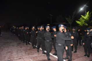 Polda Riau Terjunkan 105 Personil BKO Pengamanan Unjuk Rasa di Jakarta