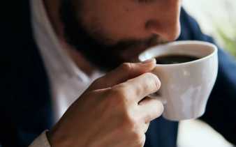 Berikut 5 Bahaya yang Mengancam Kesehatan jika Minum Kopi Instan Setiap Hari