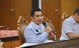 Wali Kota Tunjuk Reza Aulia dan Zarman Candra Jadi Plt di DLHK dan Damkar Pekanbaru