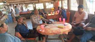 Bhabinkamtibmas Polsek Kunto Darussalam Ajak Masyarakat Sukseskan Pilkada 2024