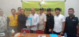 dr Rahmansyah Caketum Pertama Kembalikan Formulir 