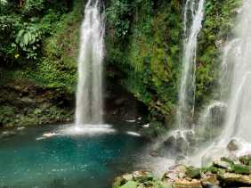 Air Terjun Proklamator, Surga Tersembunyi di Kaki Gunung Singgalang