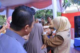 Pemko Pekanbaru Lanjutkan Vaksinasi Polio Tahap Dua Untuk 81 Ribu Anak