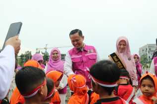 Peringati Hari Pendidikan, Wako Pekanbaru Minta Guru Perbarui Ilmu Seiring Perubahan Zaman