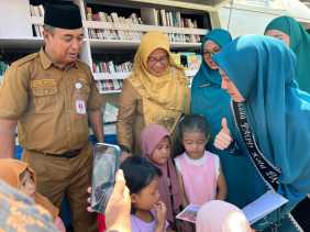 Penguatan Wajib Belajar 13 Tahun di Pekanbaru, Sulastri Agung Kunjungi SPS Anggrek Marpoyan Damai