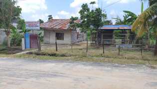 Usai Dipolisikan, Kadisperindag Pekanbaru Pasang Pagar Kawat di Lahan Sengketa