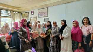 IKWI Riau Serahkan Santunan dan Paket Sembako ke Panti Asuhan Al-Akbar