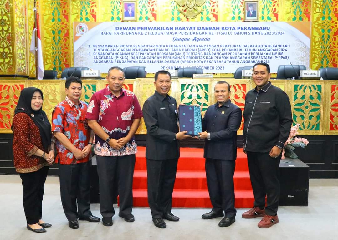 MoU R-APBD Perubahan Pekanbaru 2023 Dipimpin oleh Ketua DPRD Pekanbaru Sabarudi