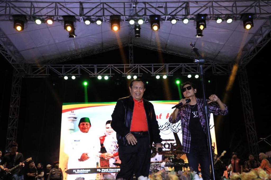 Puncak Perayaan HUT Kabupaten Rokan Hulu ke-25 Meriah Meski Diguyur Hujan